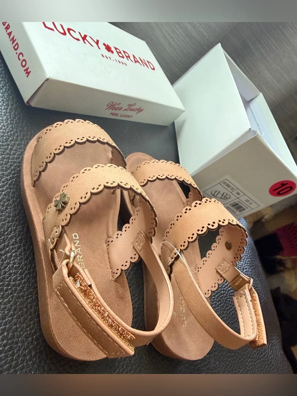 Lucky Brand new comes